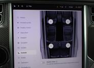 Tesla Model X 25