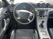 Ford S-MAX 13