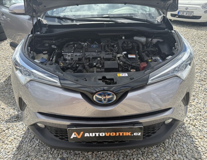 Toyota C-HR 28