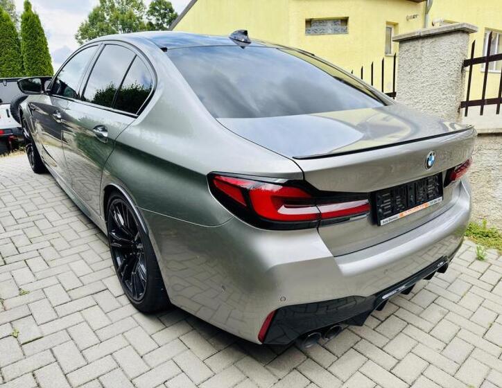 BMW M5 18