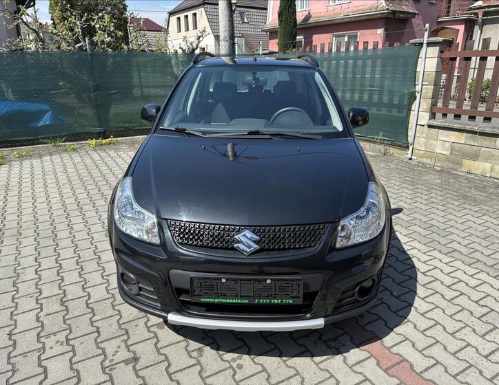 Suzuki SX4 10