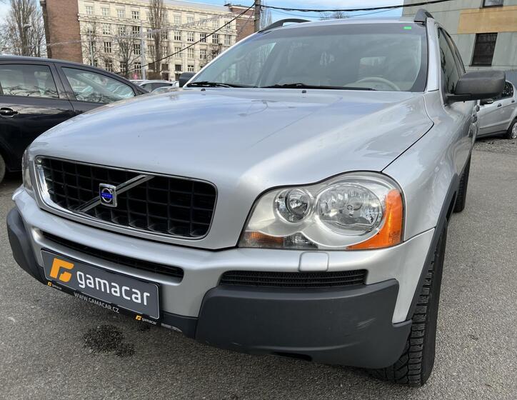 Volvo XC90 4