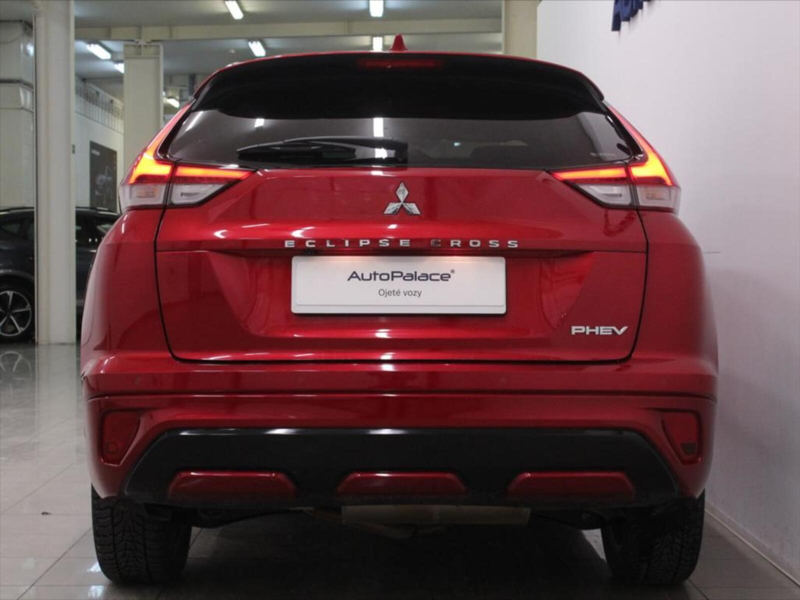 Mitsubishi Eclipse Cross 4