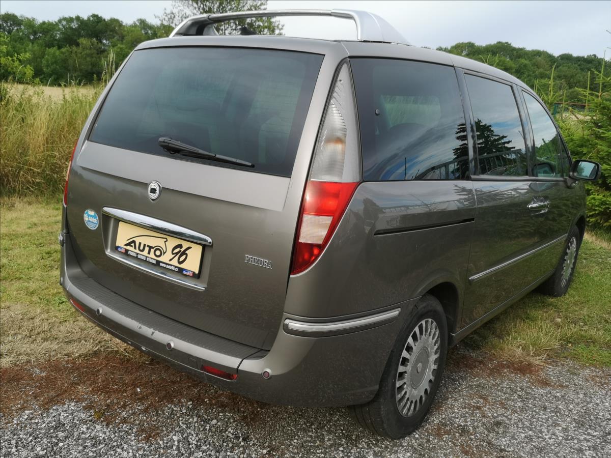 Lancia Phedra