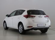 Toyota Auris 7