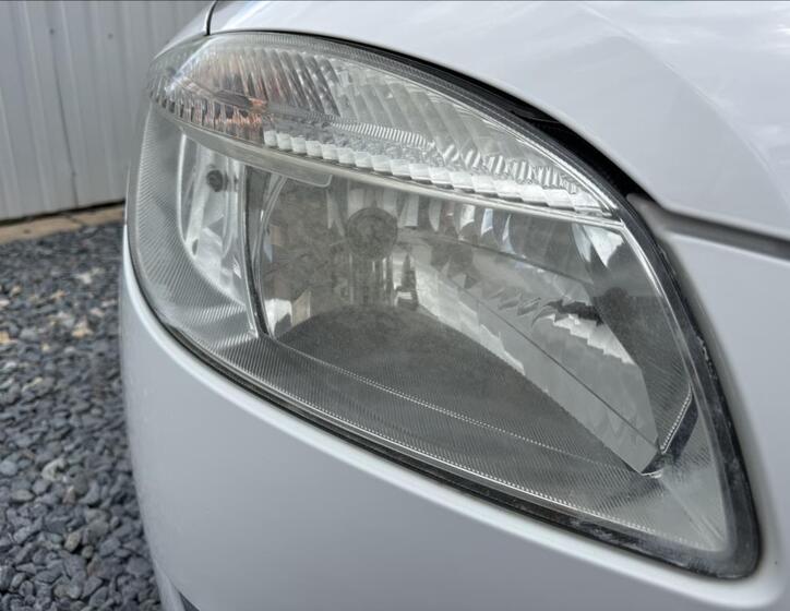 Škoda Praktik 8