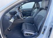 BMW i5 6