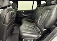 BMW X7 14