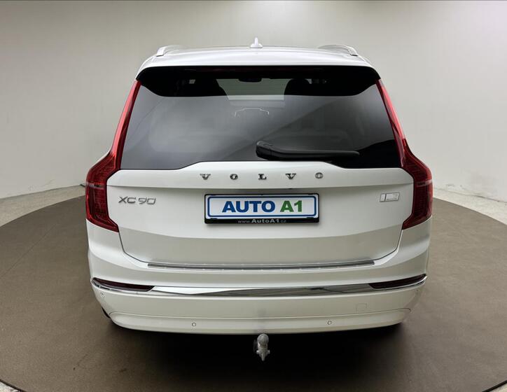 Volvo XC90 5
