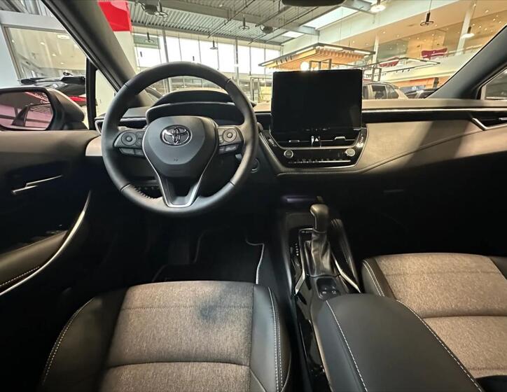 Toyota Corolla 6