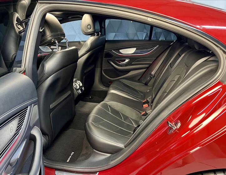 Mercedes-Benz CLS 12