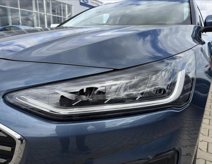 Ford Focus 9