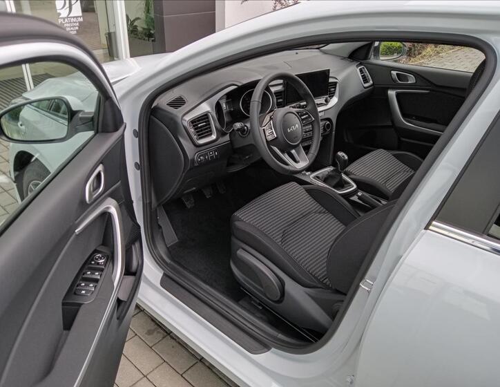 KIA Ceed 9