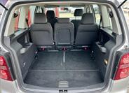 Volkswagen Touran 16