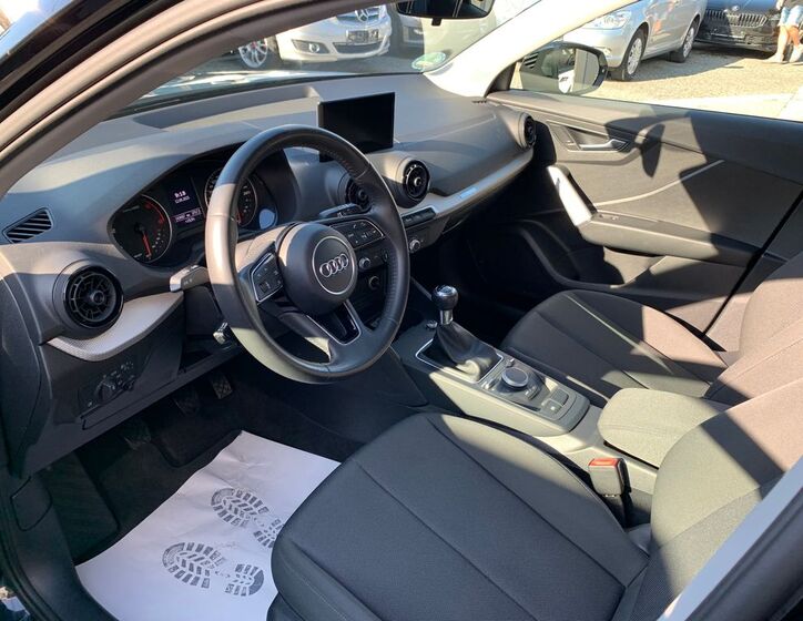 Audi Q2 17