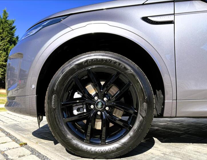 Land Rover Discovery Sport 3