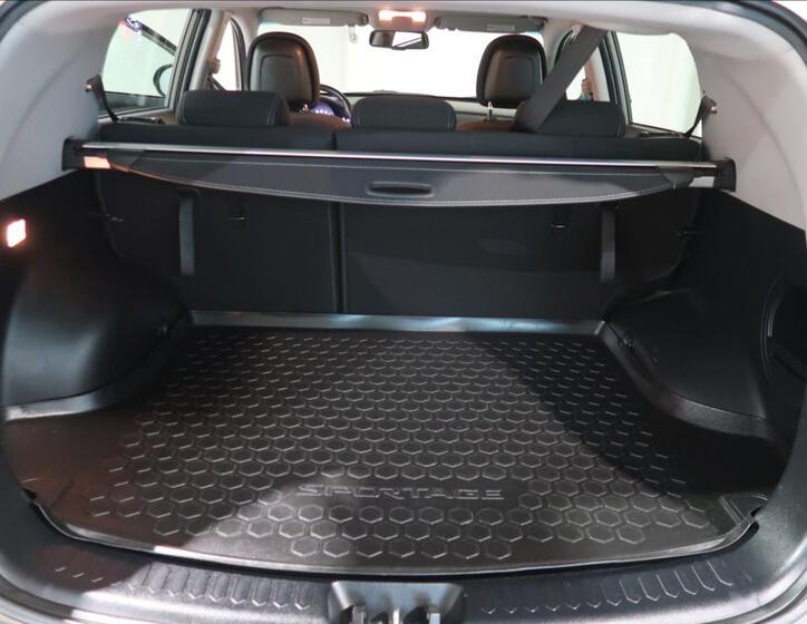 KIA Sportage 16