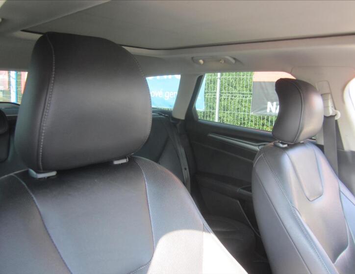 Ford Mondeo 18