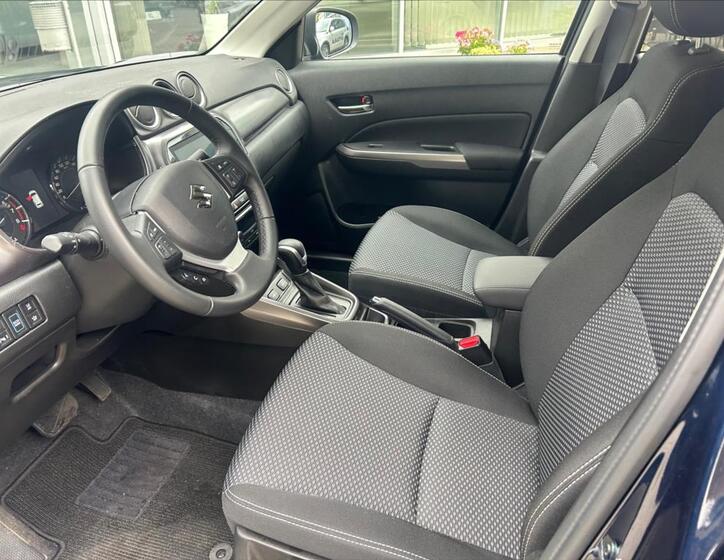 Suzuki Vitara 9