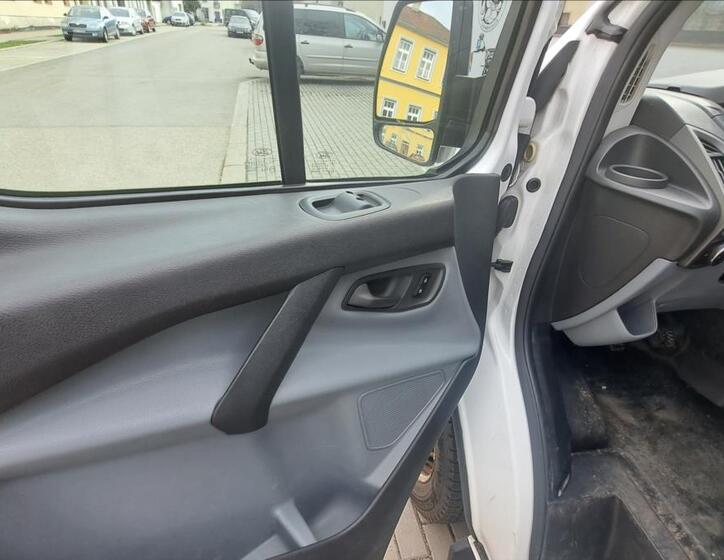 Ford Transit Custom 26