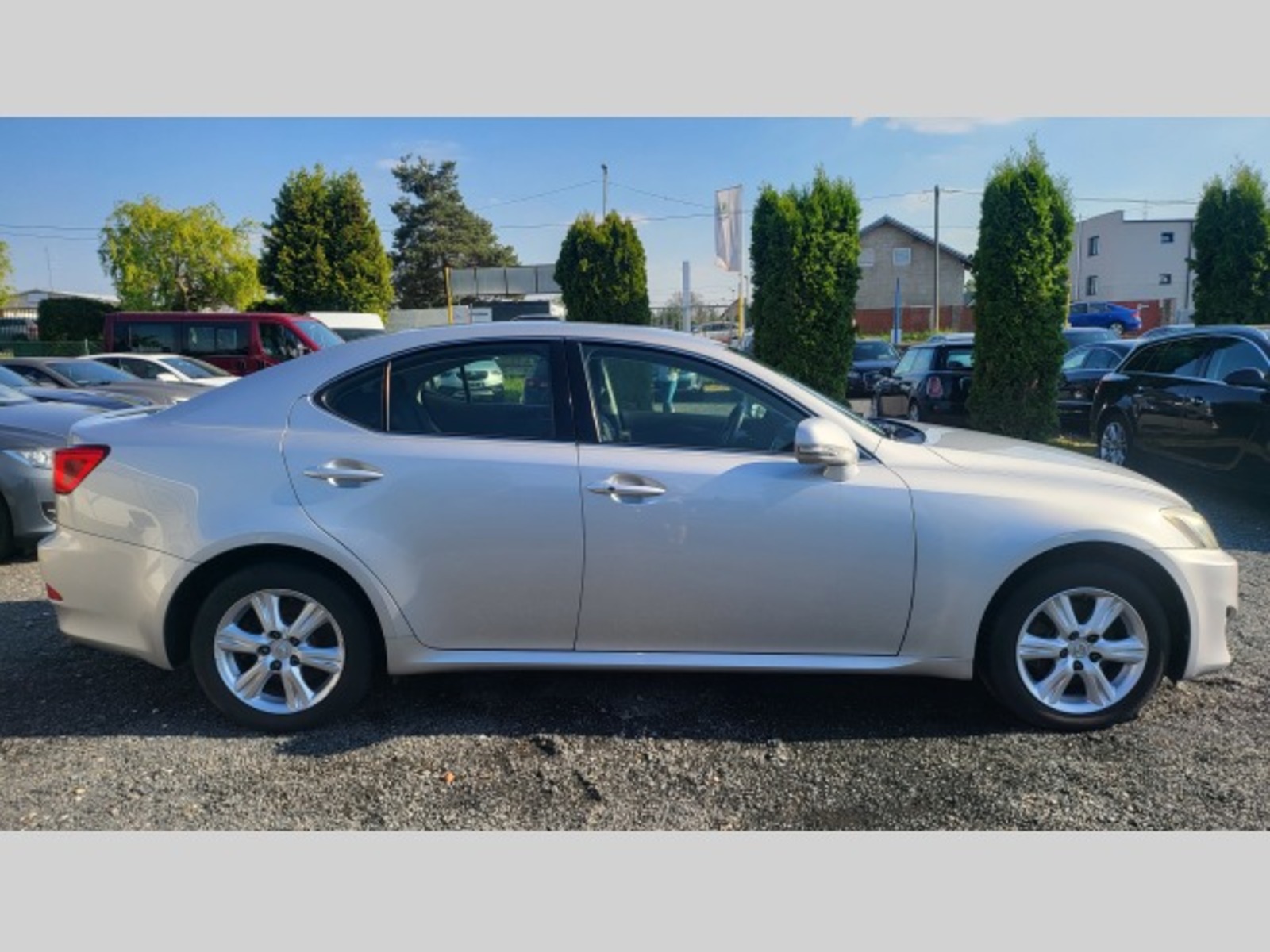 Lexus IS 220d 4