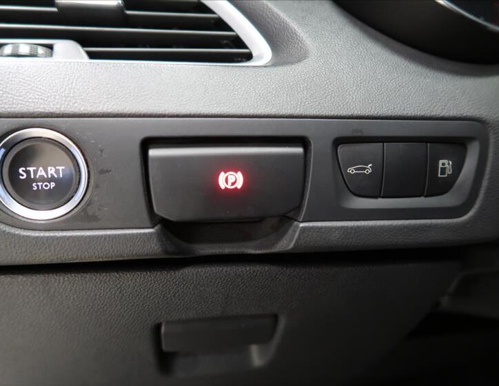 Peugeot 508 16