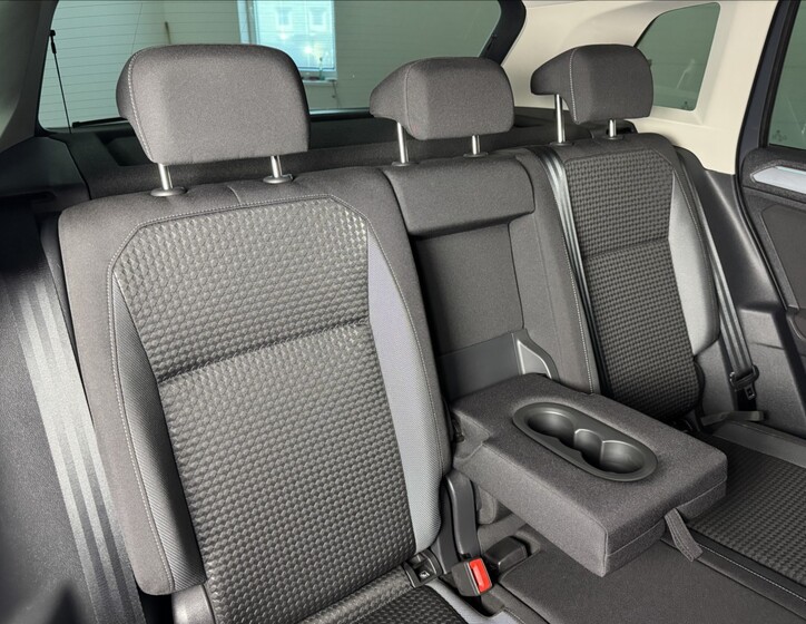 Volkswagen Tiguan 14