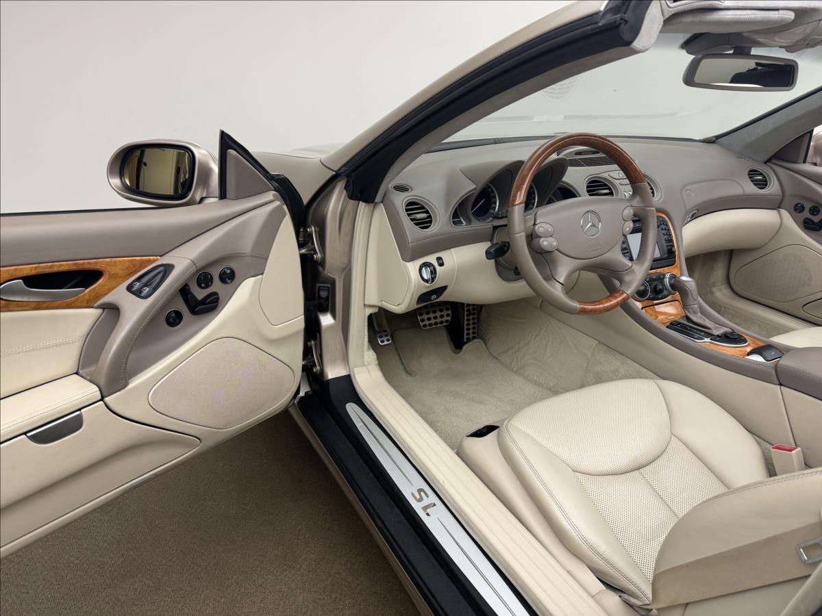 Mercedes-Benz SL