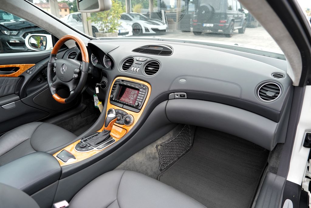 Mercedes-Benz SL