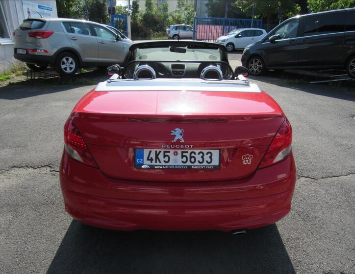 Peugeot 207 5