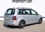Volkswagen Touran 2