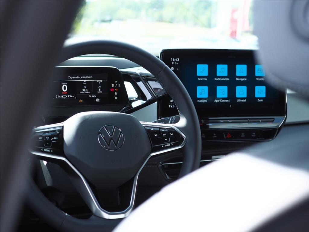 Volkswagen ID.3 11