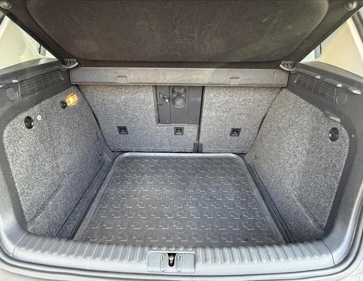 Volkswagen Tiguan 5