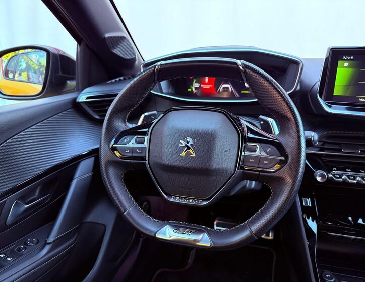 Peugeot 208 17