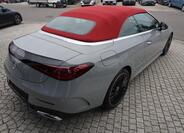 Mercedes-Benz 200 5
