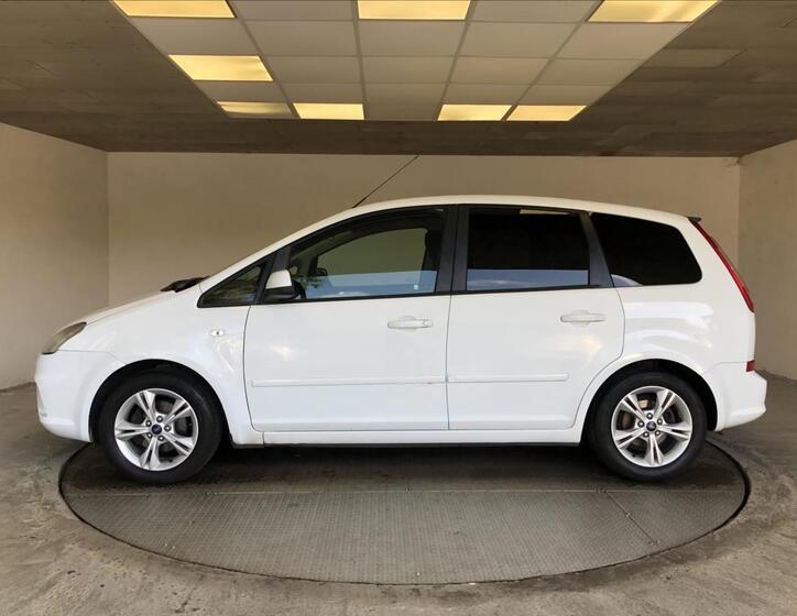 Ford C-MAX 4
