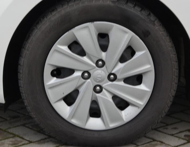 KIA Rio 20