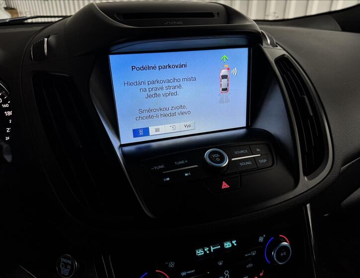 Ford Kuga 26