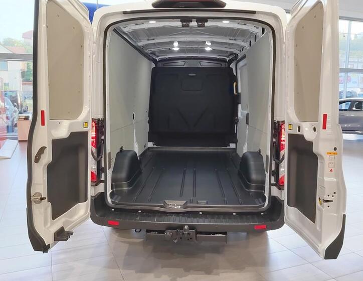Ford Transit 16