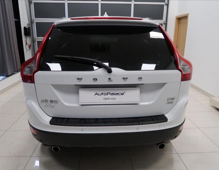 Volvo XC60 5