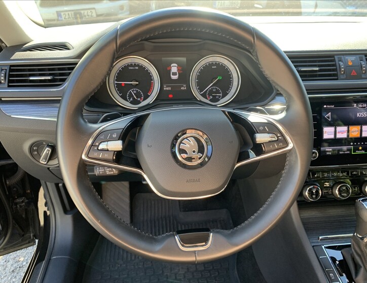 Škoda Superb 10