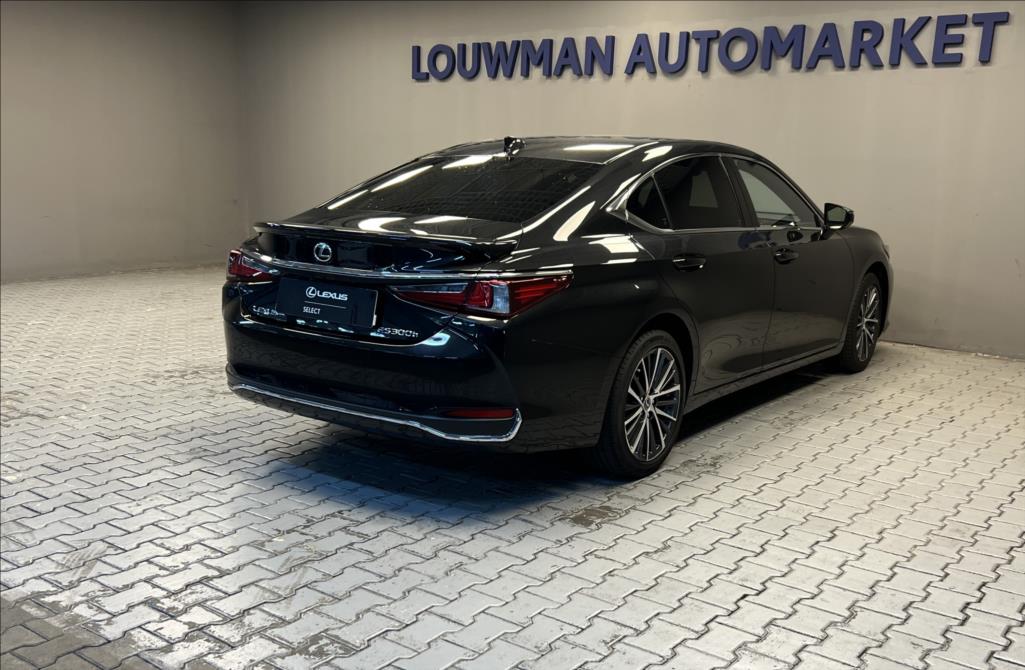 Lexus ES 300h