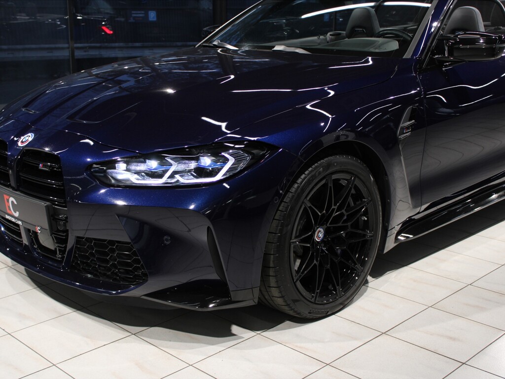 BMW M4 7