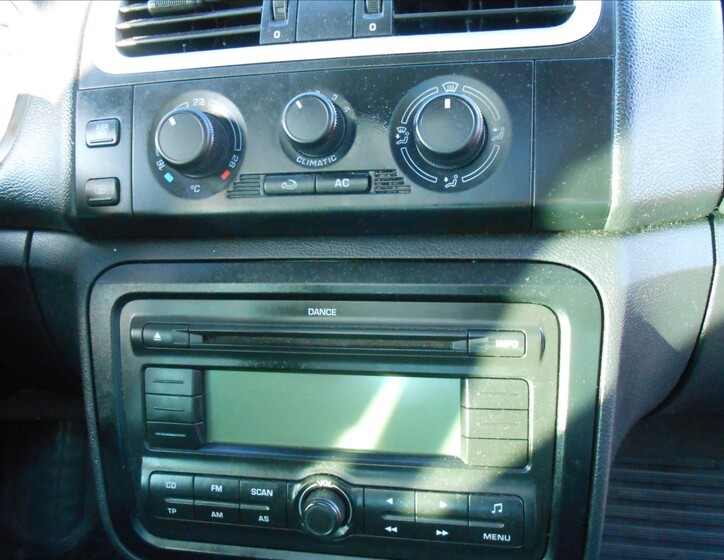 Škoda Roomster 18