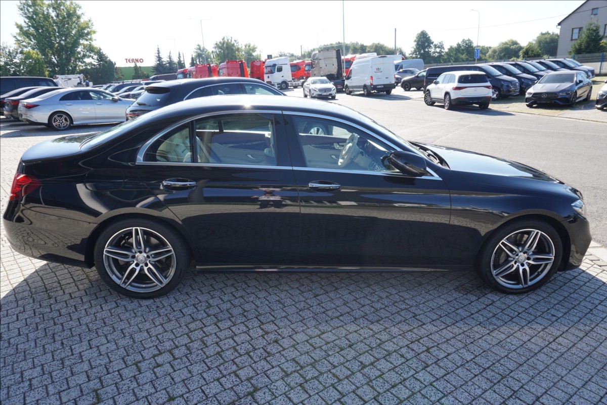 Mercedes-Benz Třídy E