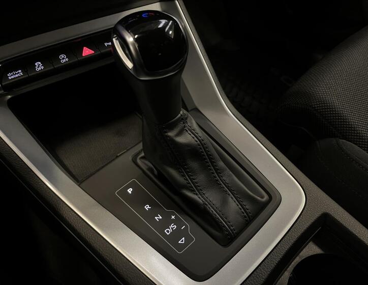 Audi Q3 15