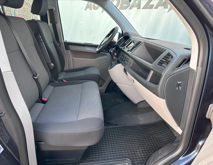 Volkswagen Transporter 11