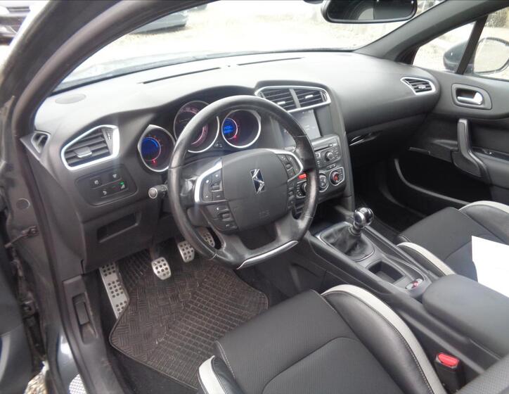 Citroën DS4 8
