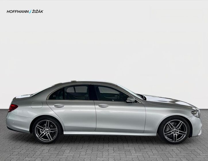 Mercedes-Benz Třídy E 4