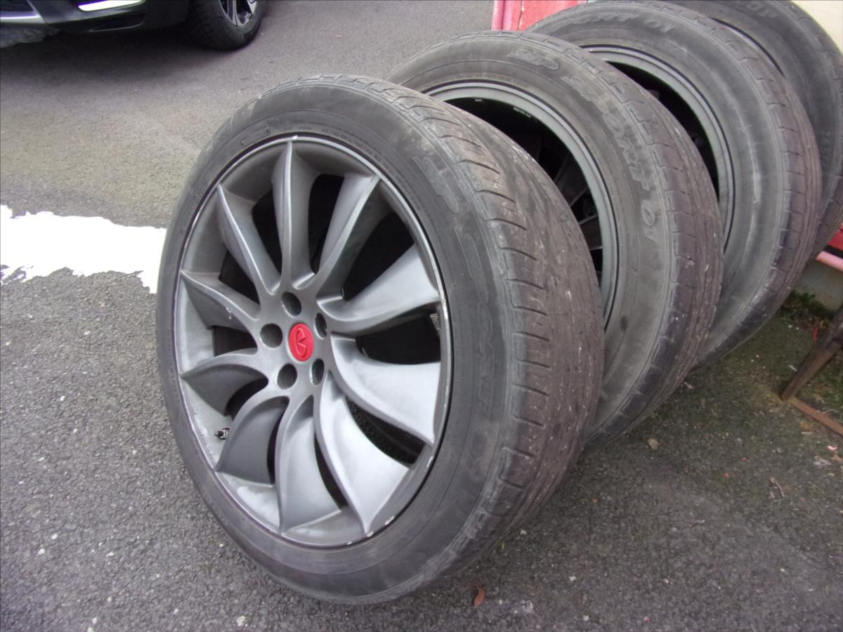 Infiniti FX30